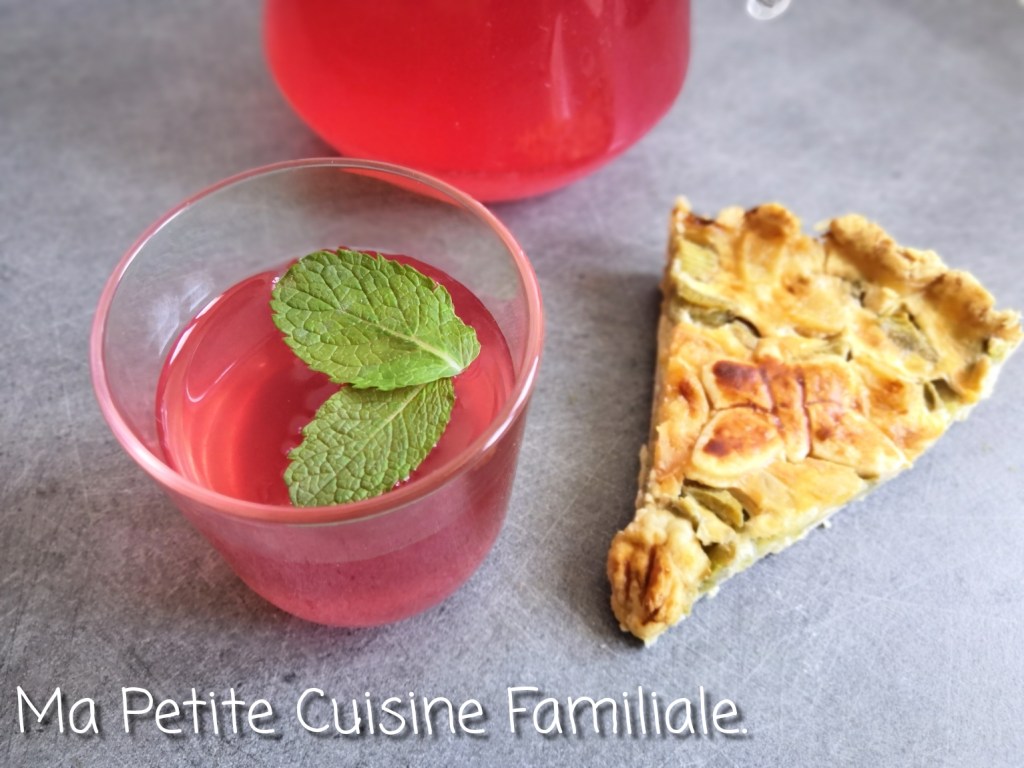 Limonade d&rsquo;épluchures de&nbsp;rhubarbe